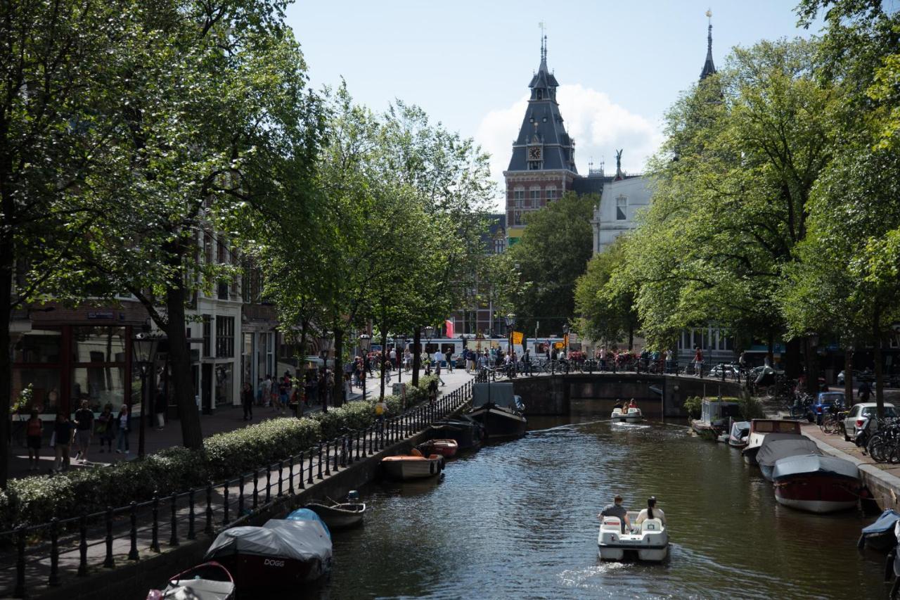 Hotel 717 อัมสเตอร์ดัม ภายนอก รูปภาพ The museum as seen from the Singel