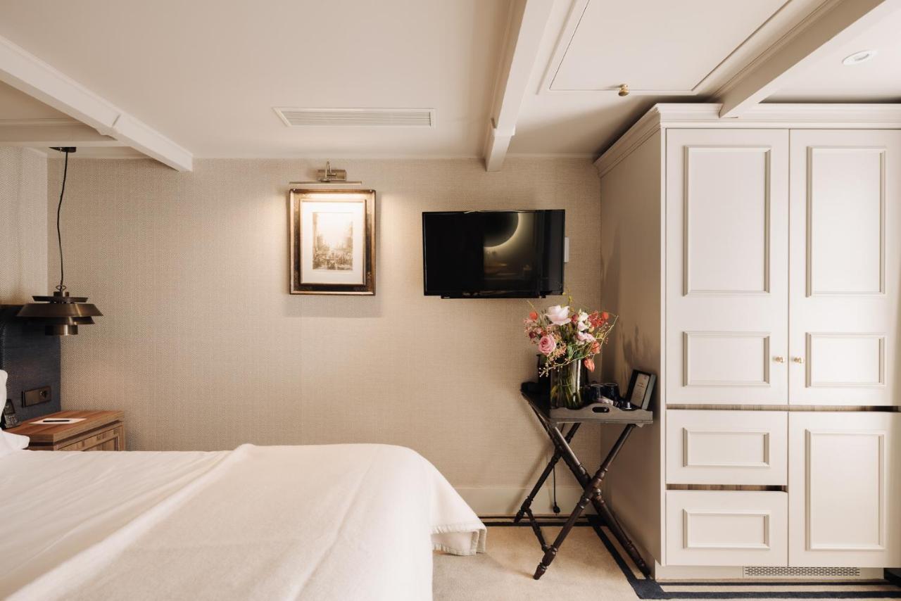 Hotel 717 อัมสเตอร์ดัม ภายนอก รูปภาพ A room at the hotel