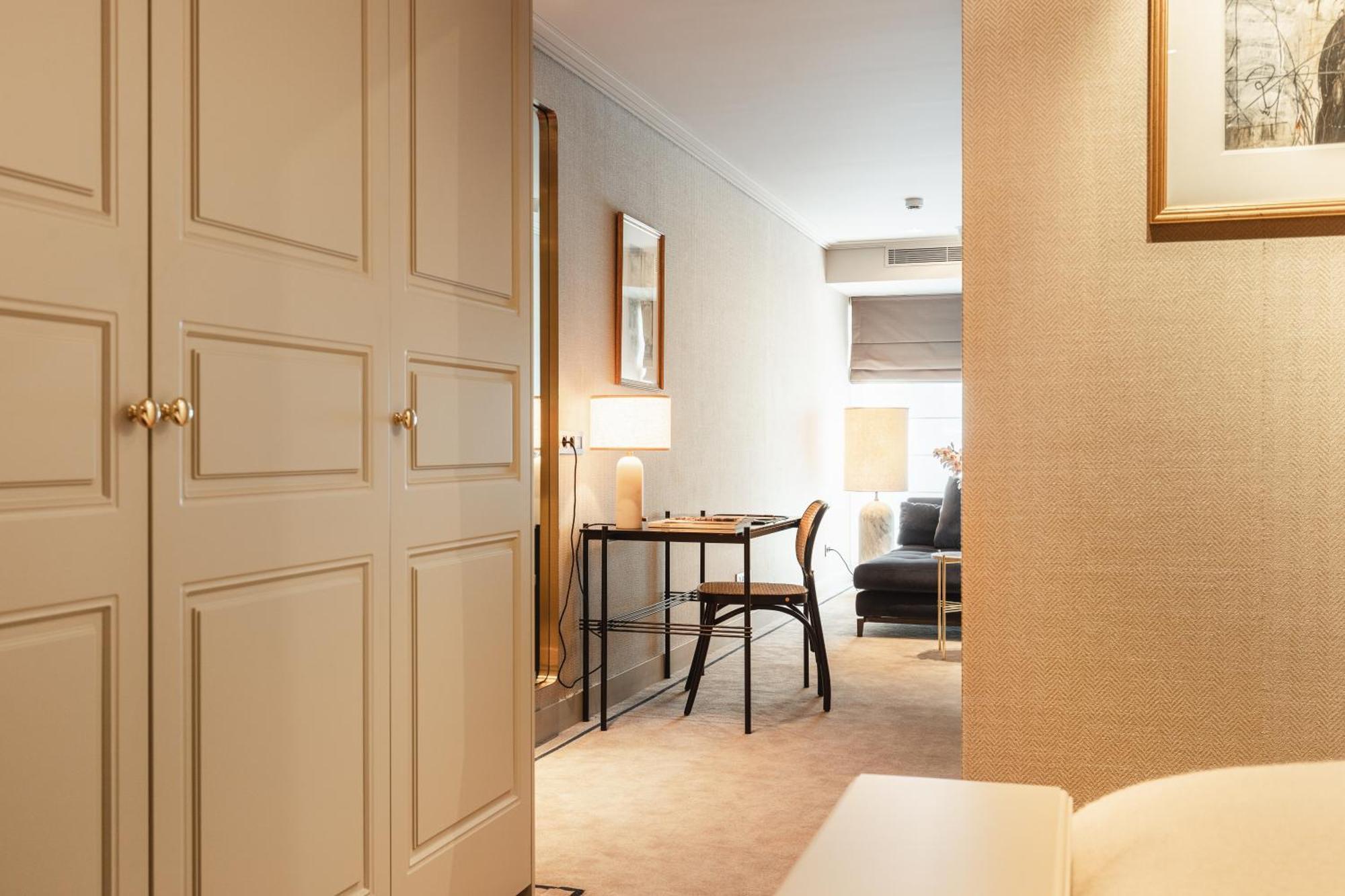 Hotel 717 อัมสเตอร์ดัม ภายนอก รูปภาพ A room at the hotel